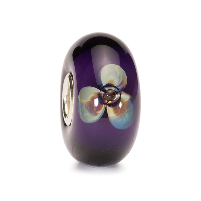 Trollbeads Violet Flower Bead