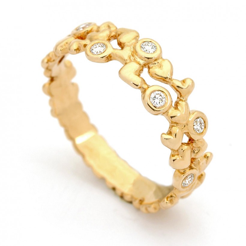 Hearts Gold  0.12 CTW Ring