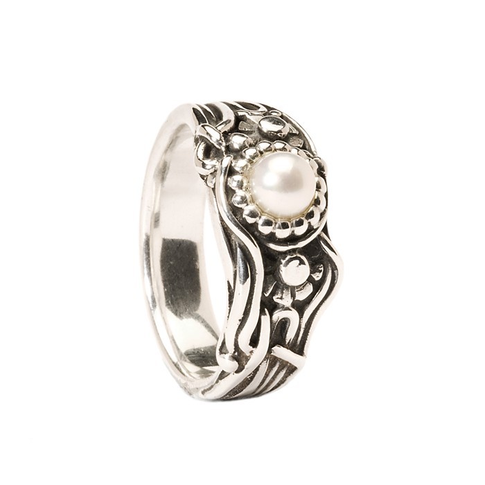 Jugend Pearl size 6 3/4