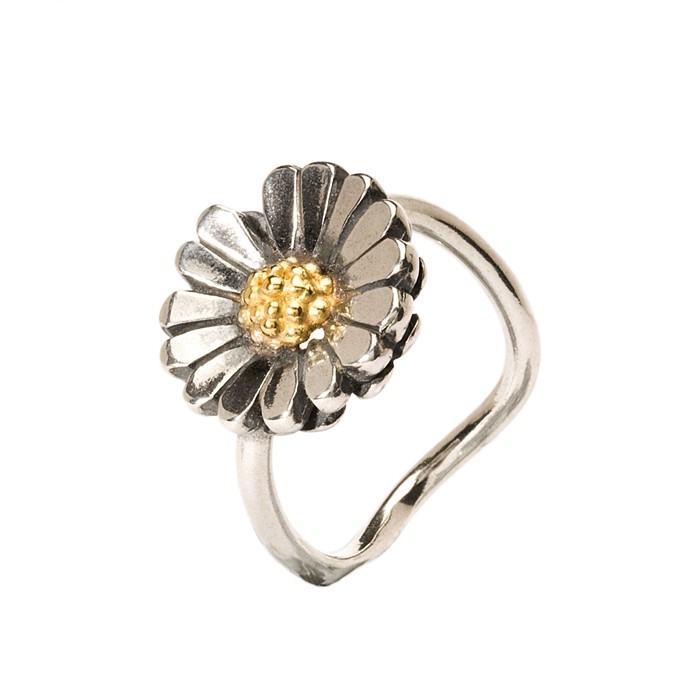 The Daisy Ring size 6 1/2